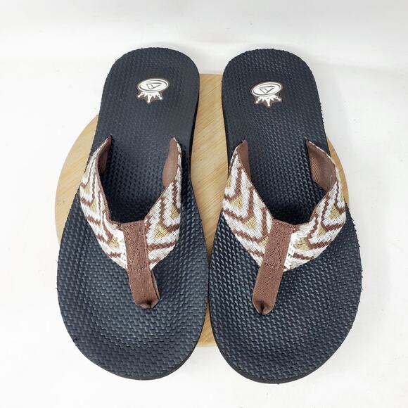 REEF Sandals Mens 11 Smoothy Brown Slip On Flip Flop Pool Beach Shoes - Picture 1 of 12